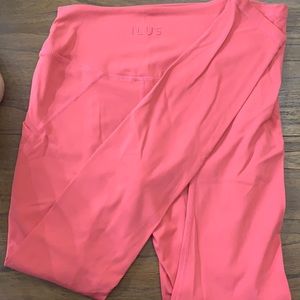 ILUS leggings size XS